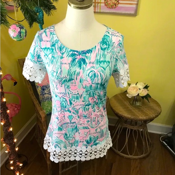 Lilly Pulitzer NWT Hayes Top Colorful Camelflage $68 Size XS - Picture 1 of 7